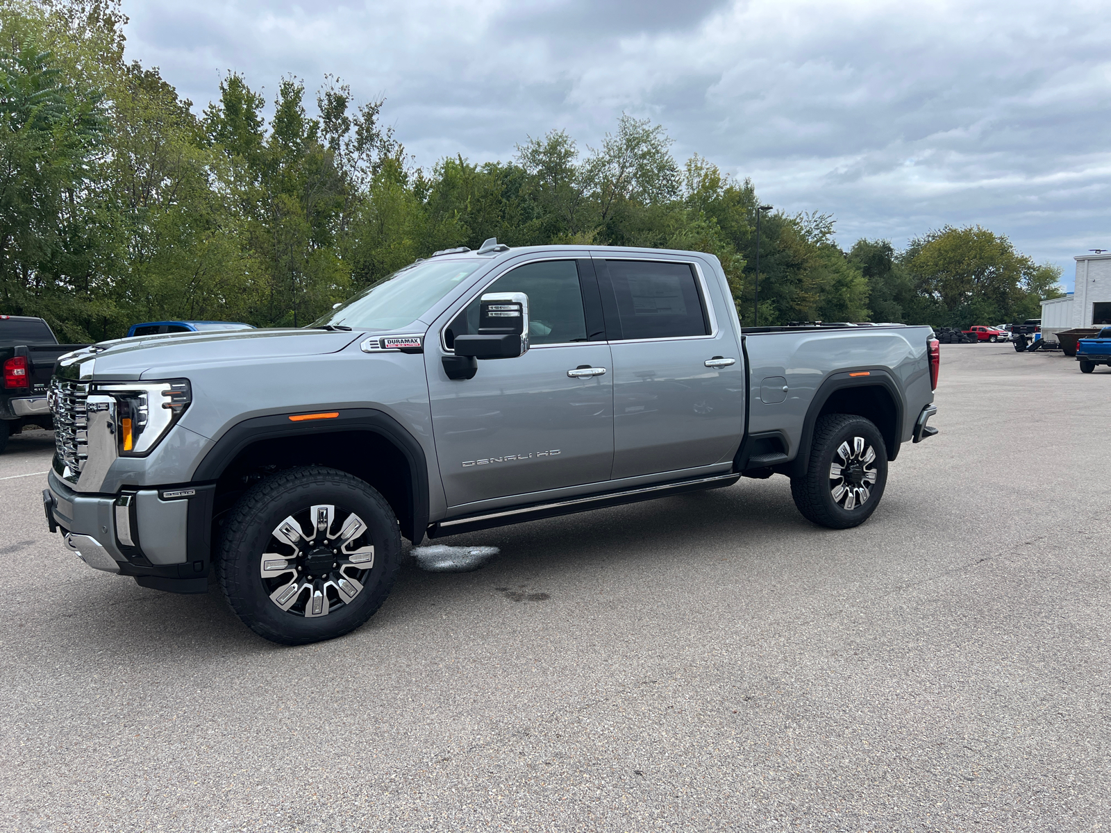 2025 GMC Sierra 3500HD Denali 7