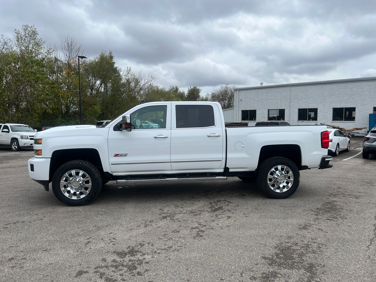 2019 Chevrolet Silverado 3500HD LTZ 8