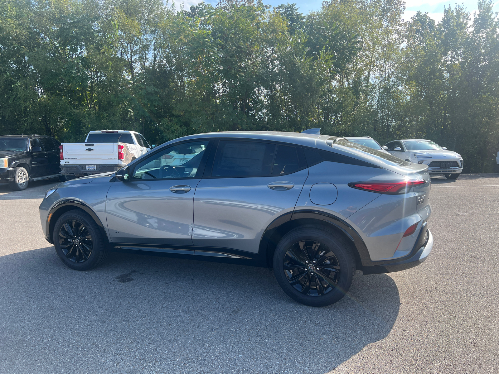 2025 Buick Envista Sport Touring 9