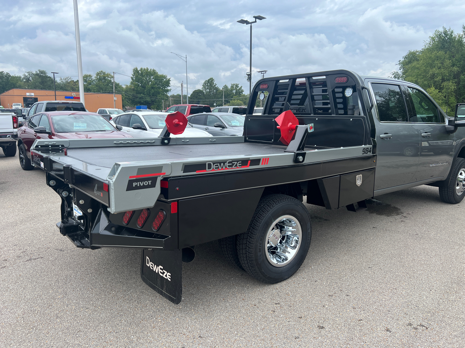 2025 GMC Sierra 3500HD CC SLE 13