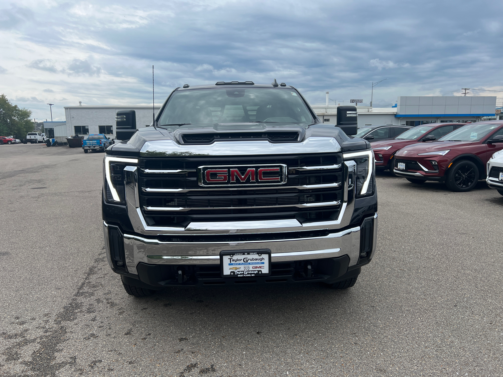 2025 GMC Sierra 3500HD CC SLE 6