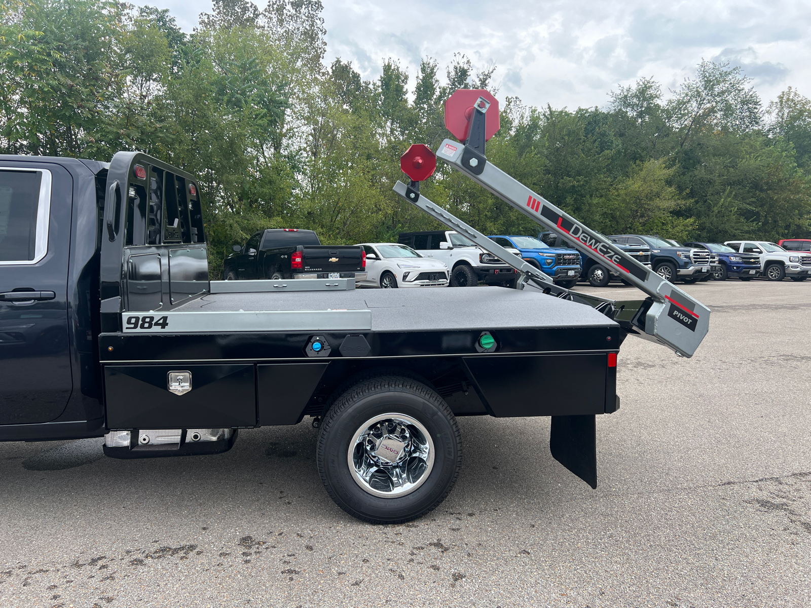 2025 GMC Sierra 3500HD CC SLE 11