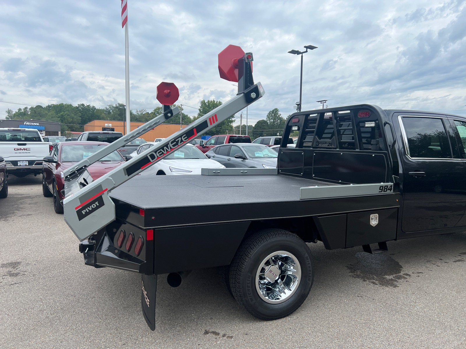 2025 GMC Sierra 3500HD CC SLE 15