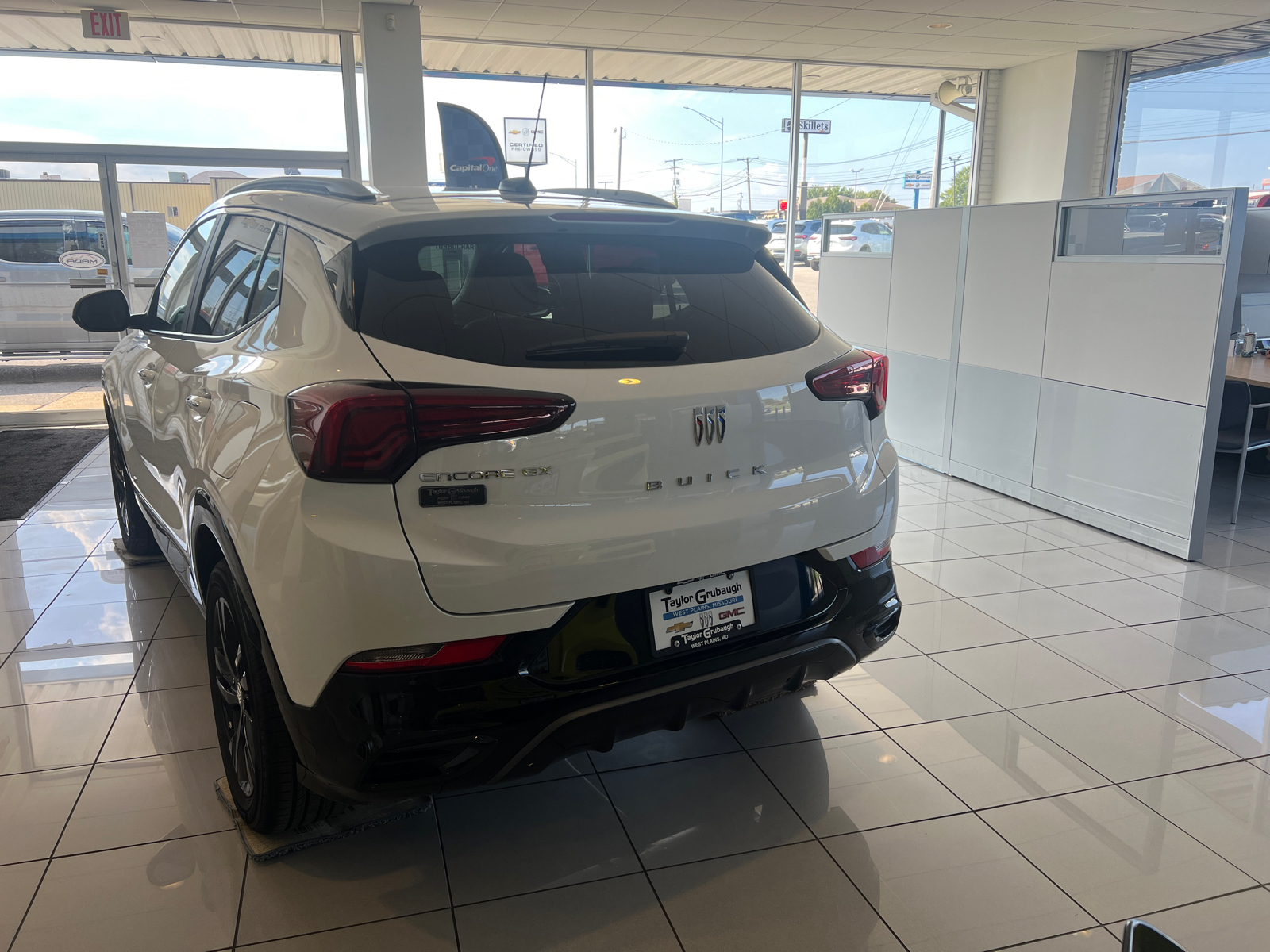 2025 Buick Encore GX Sport Touring 6