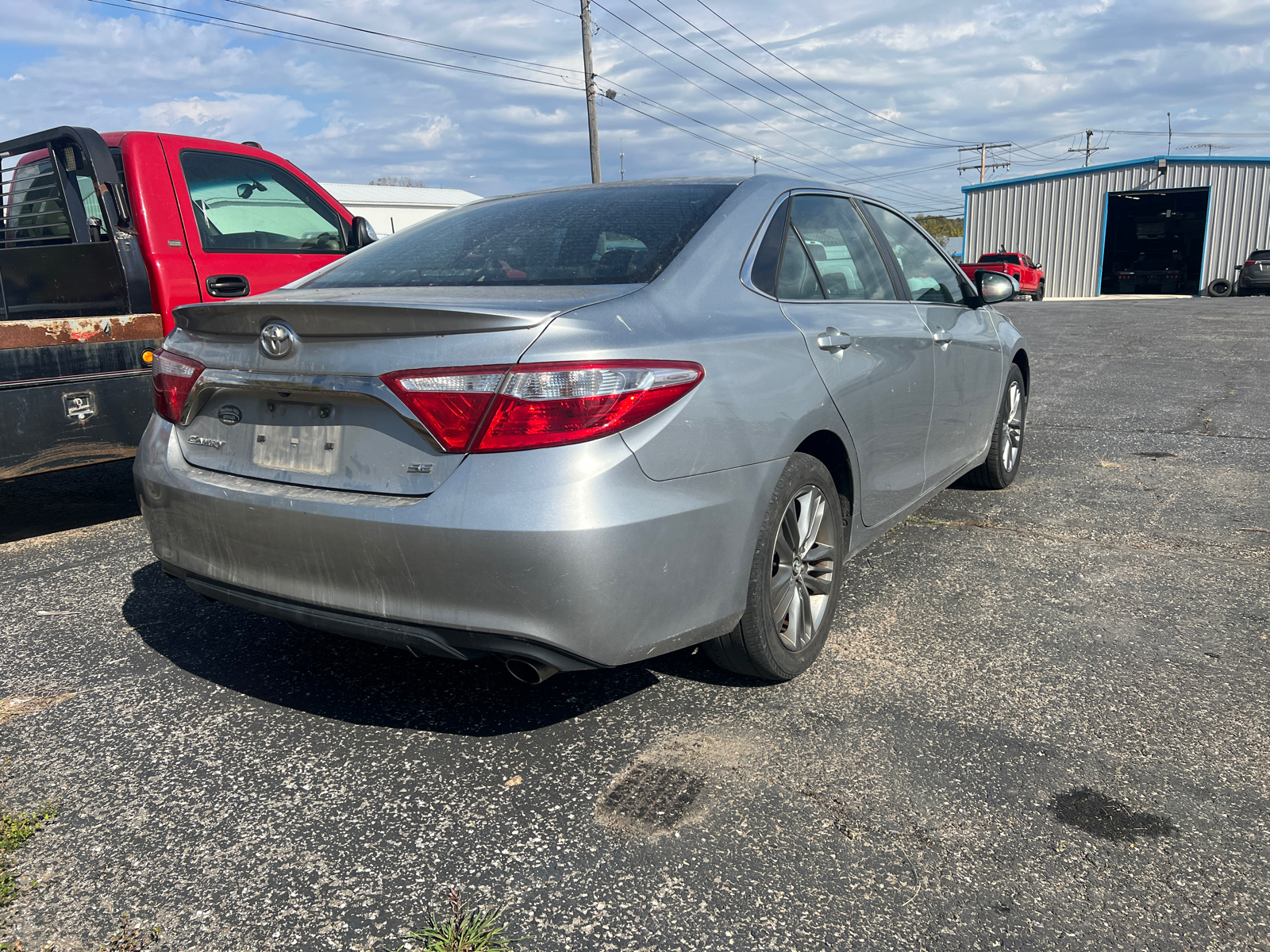 2016 Toyota Camry  3