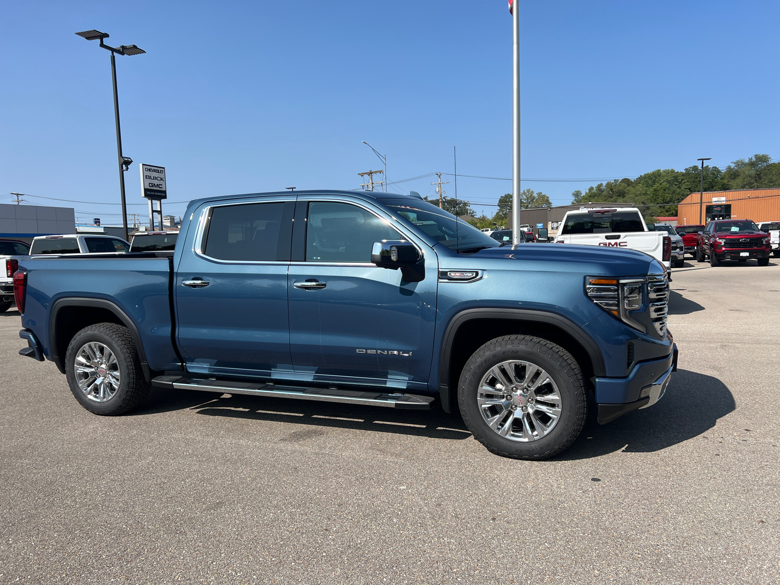 2025 GMC Sierra 1500 Denali 3