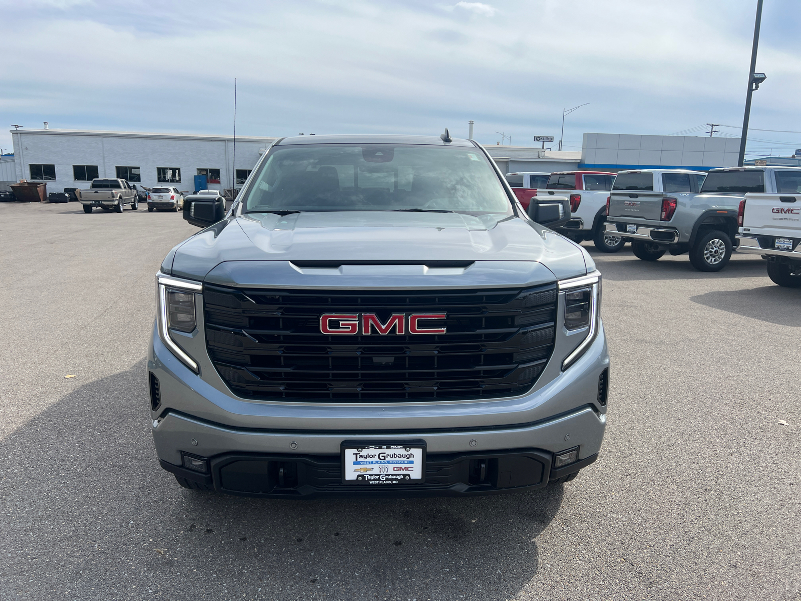 2025 GMC Sierra 1500 Elevation 6