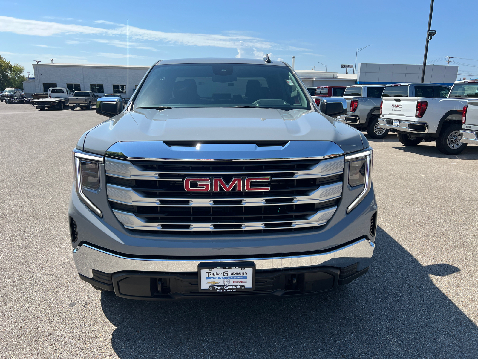 2025 GMC Sierra 1500 SLE 6