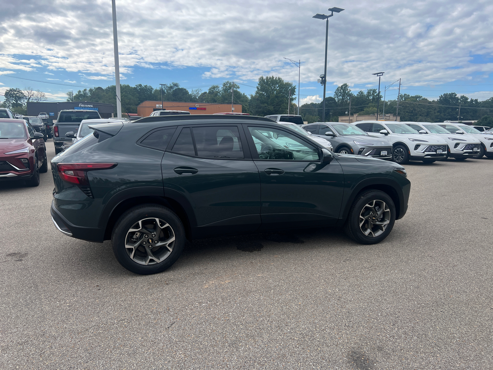 2025 Chevrolet Trax LT 14