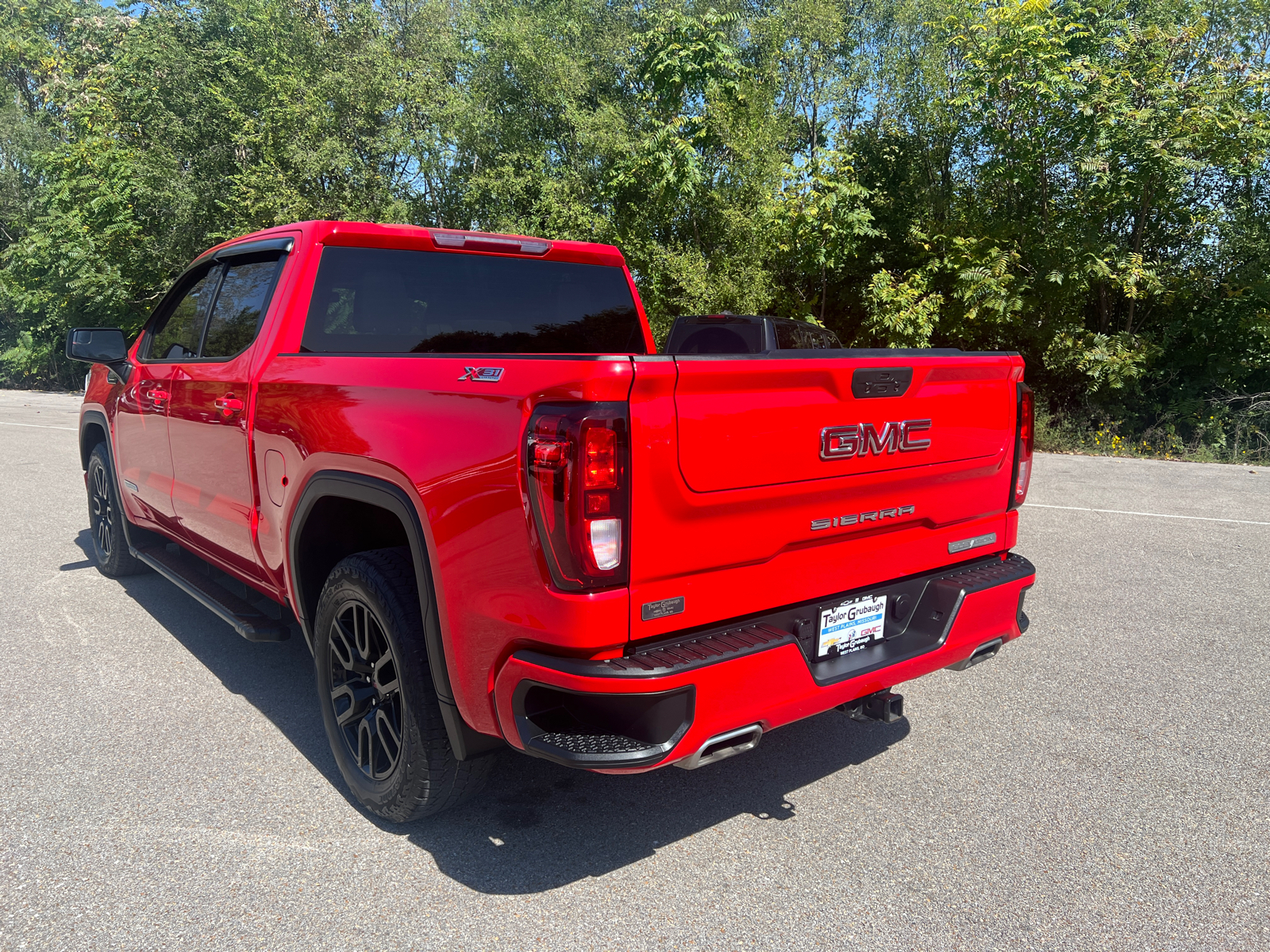 2022 GMC Sierra 1500 Limited Elevation 10