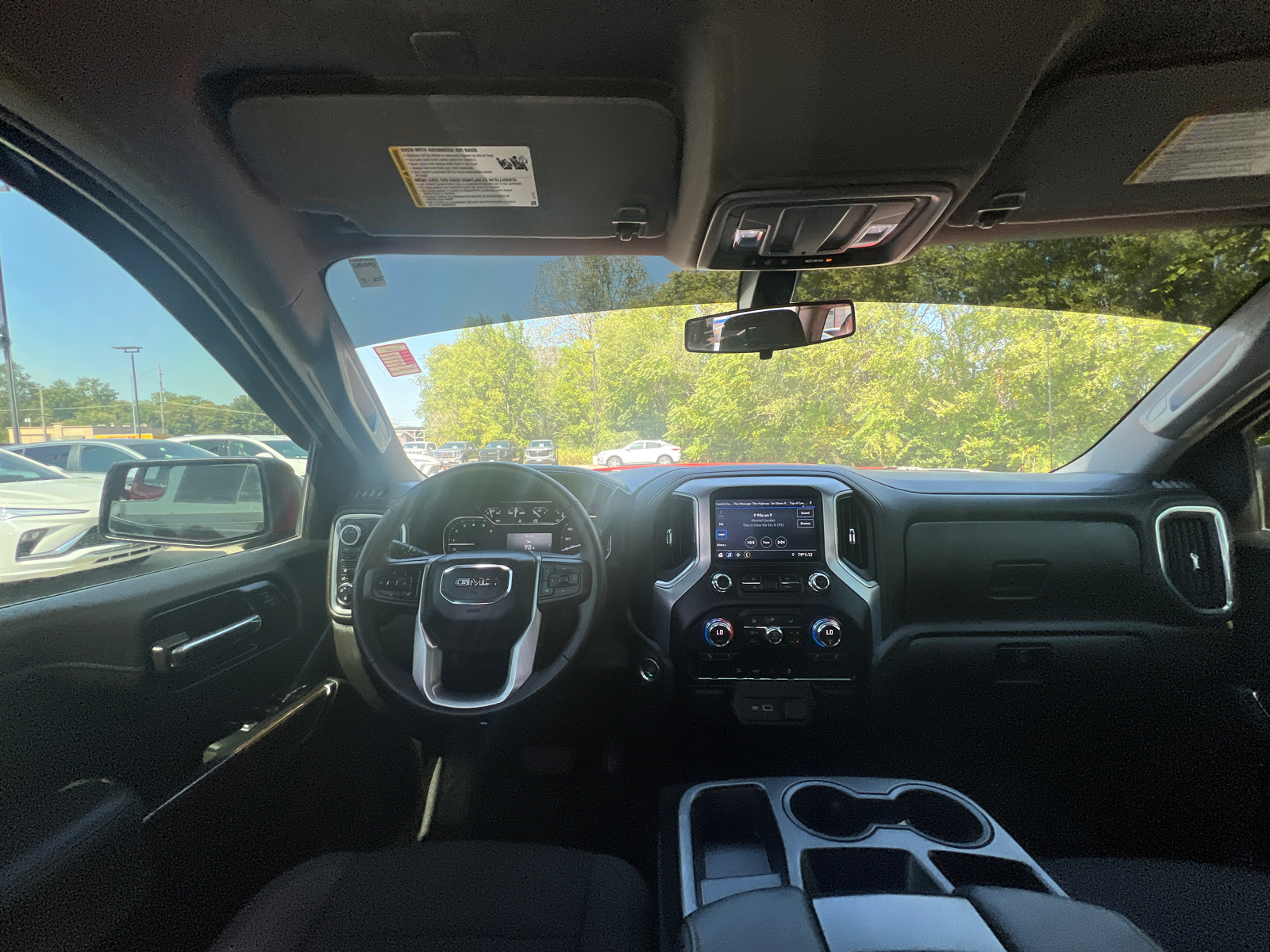 2022 GMC Sierra 1500 Limited Elevation 32