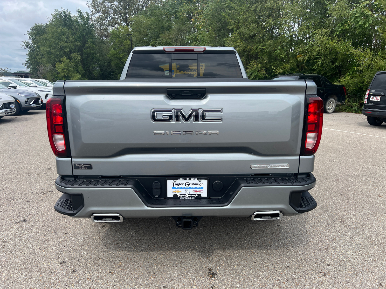 2025 GMC Sierra 1500 Elevation 12