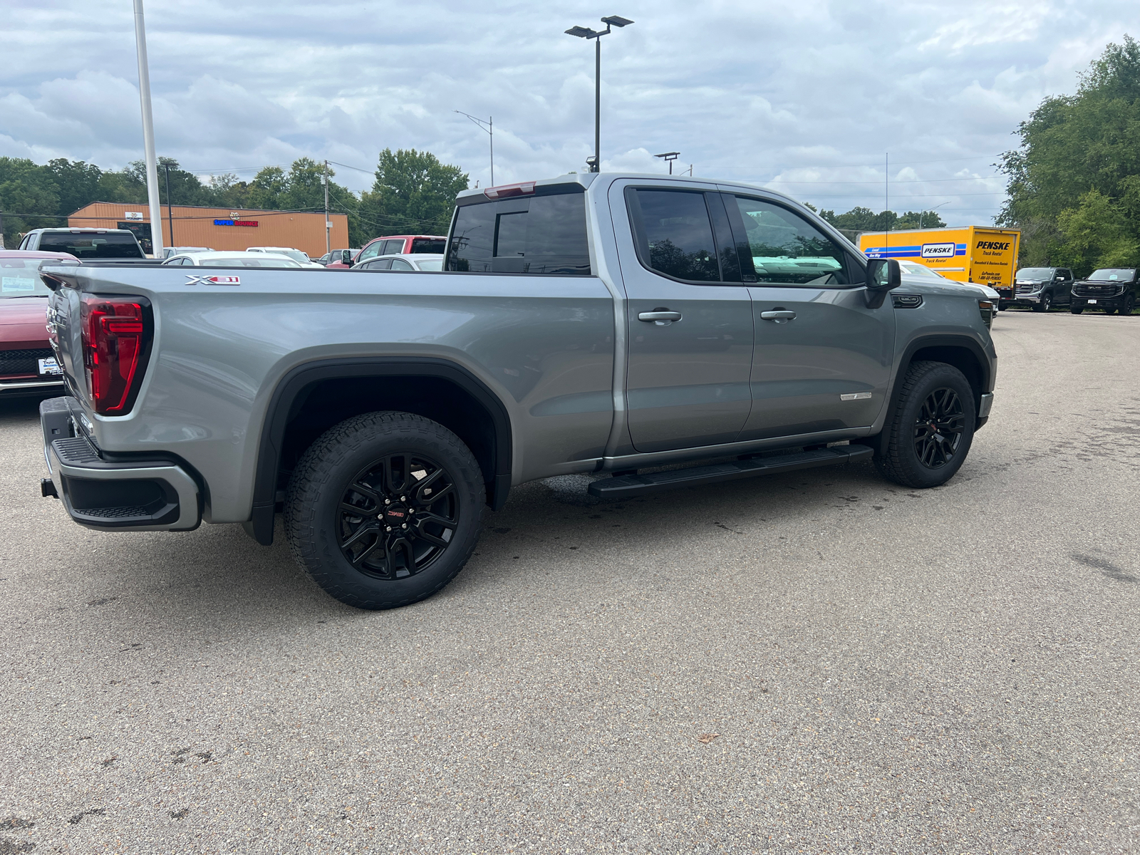 2025 GMC Sierra 1500 Elevation 15