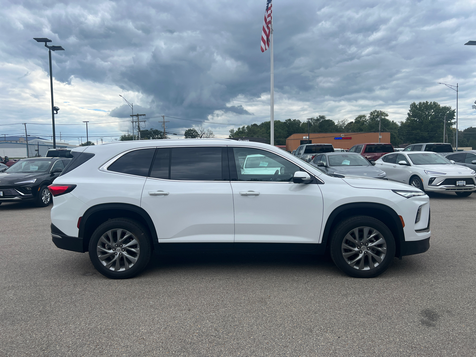 2025 Buick Enclave Preferred 17