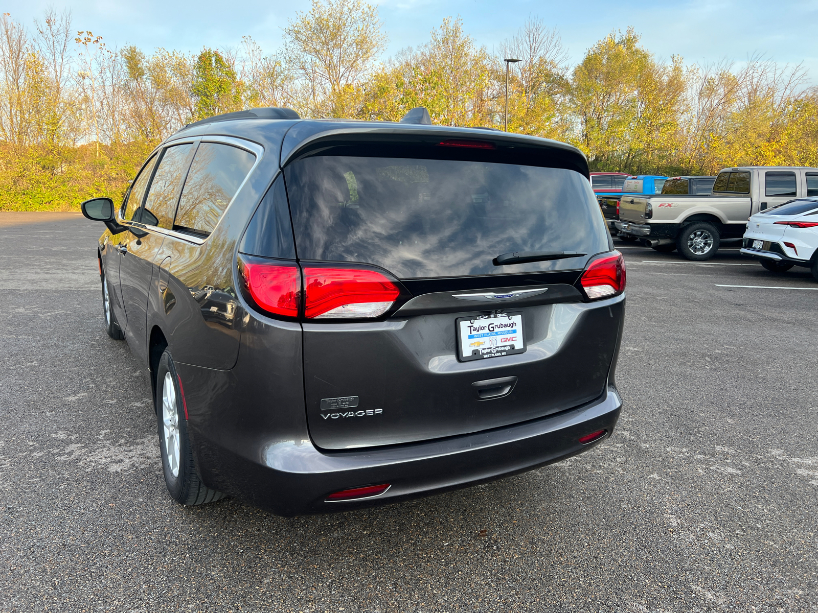 2020 Chrysler Voyager LXI 9