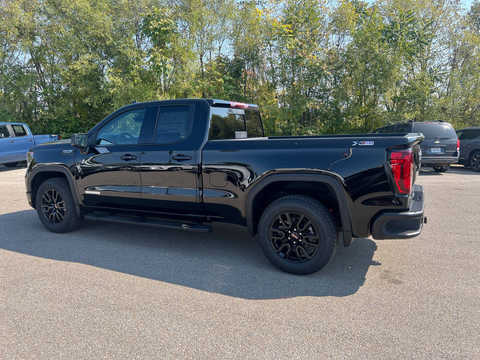 2025 GMC Sierra 1500 Elevation 9