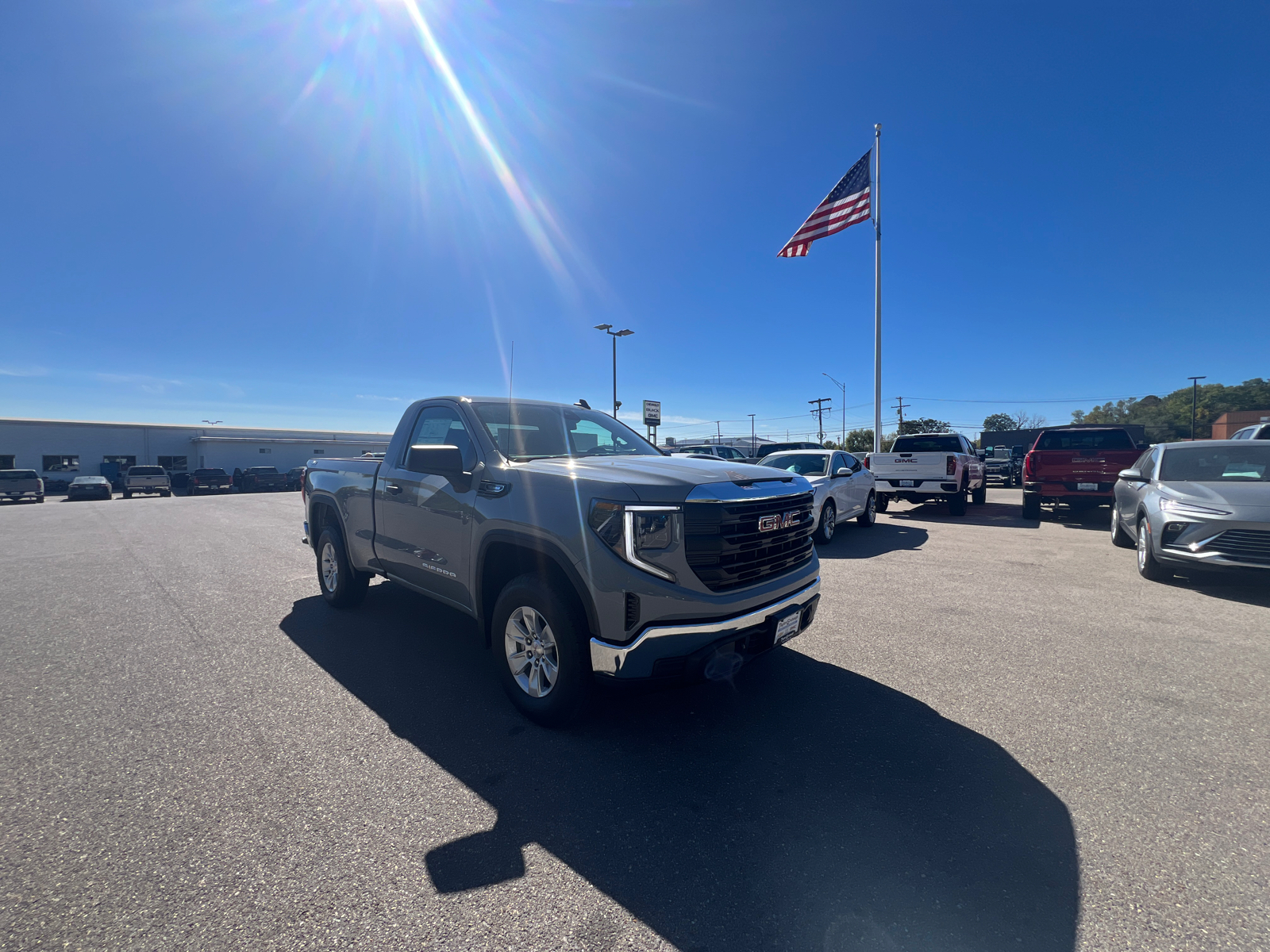 2025 GMC Sierra 1500 Pro 2