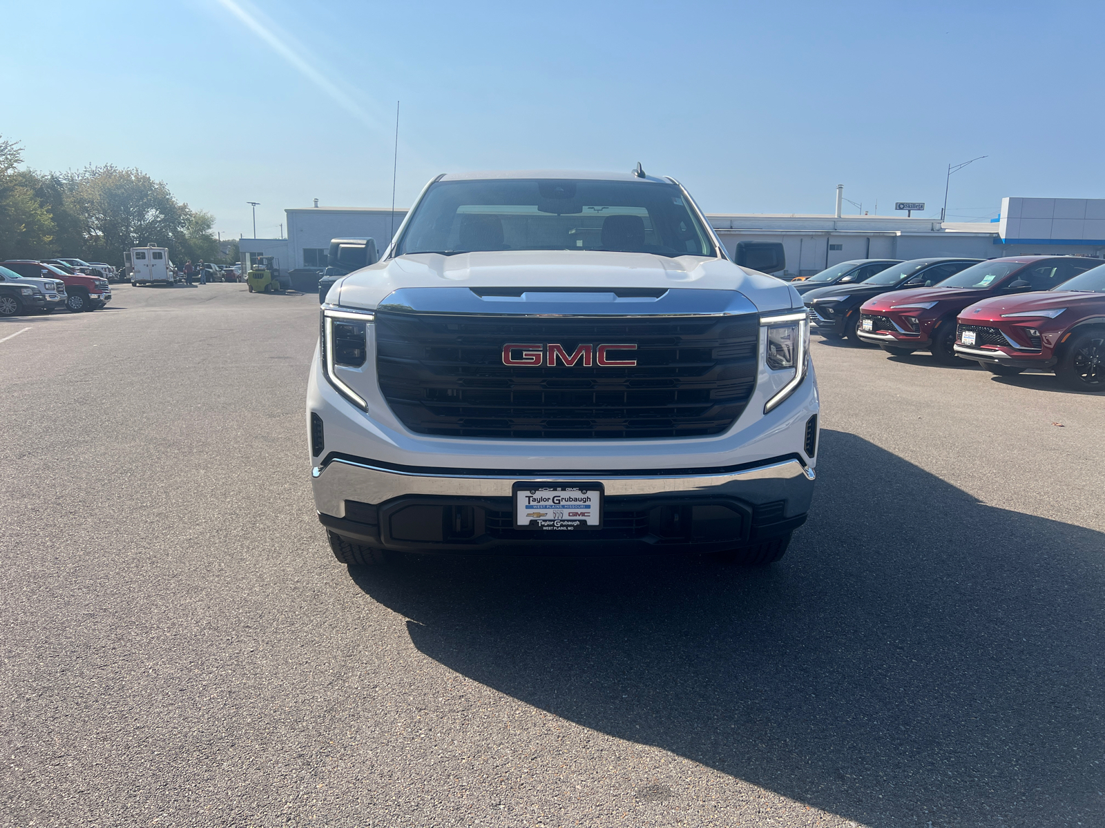 2025 GMC Sierra 1500 Pro 6