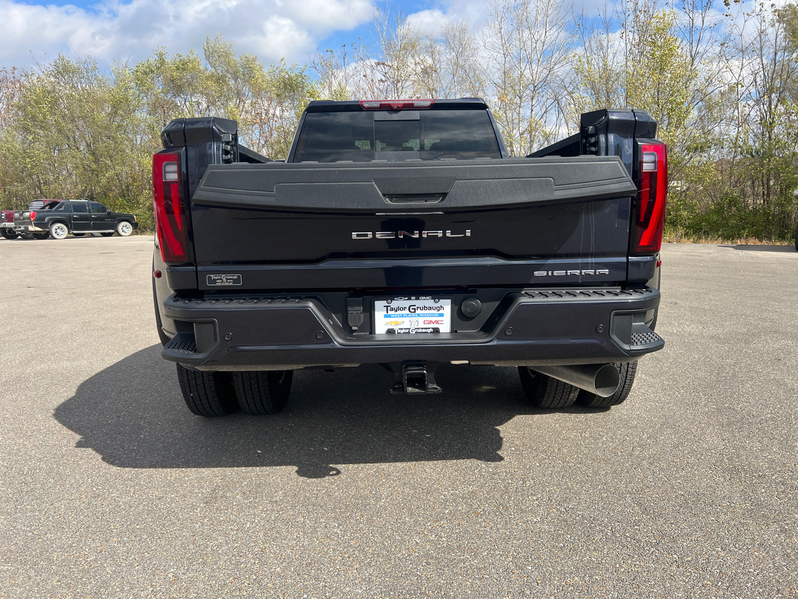 2025 GMC Sierra 3500HD Denali 12