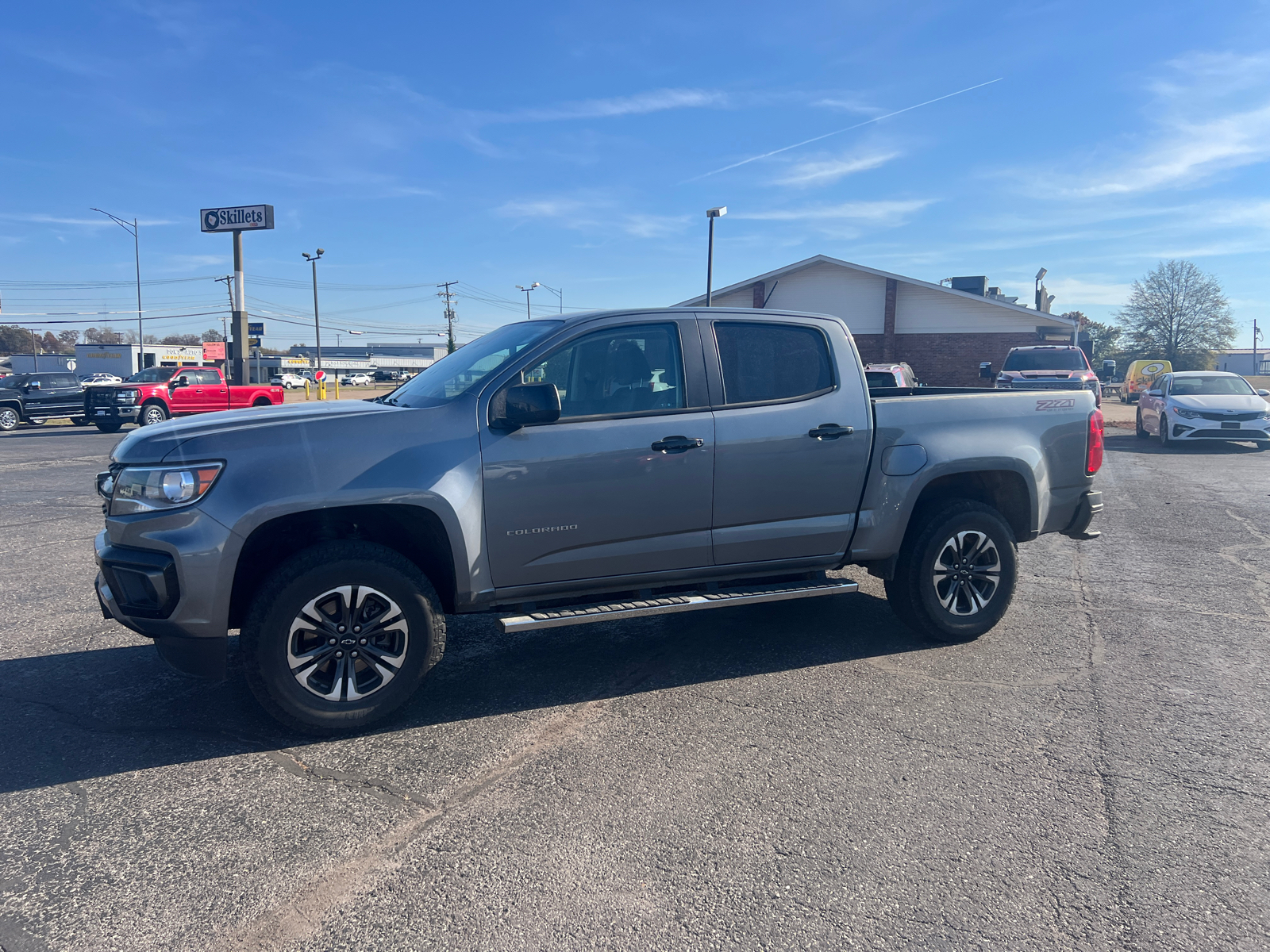 2021 Chevrolet Colorado 4WD Z71 3