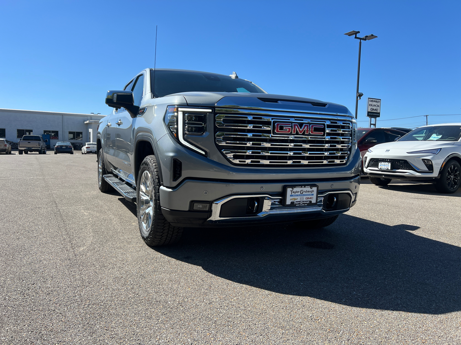 2025 GMC Sierra 1500 Denali 5