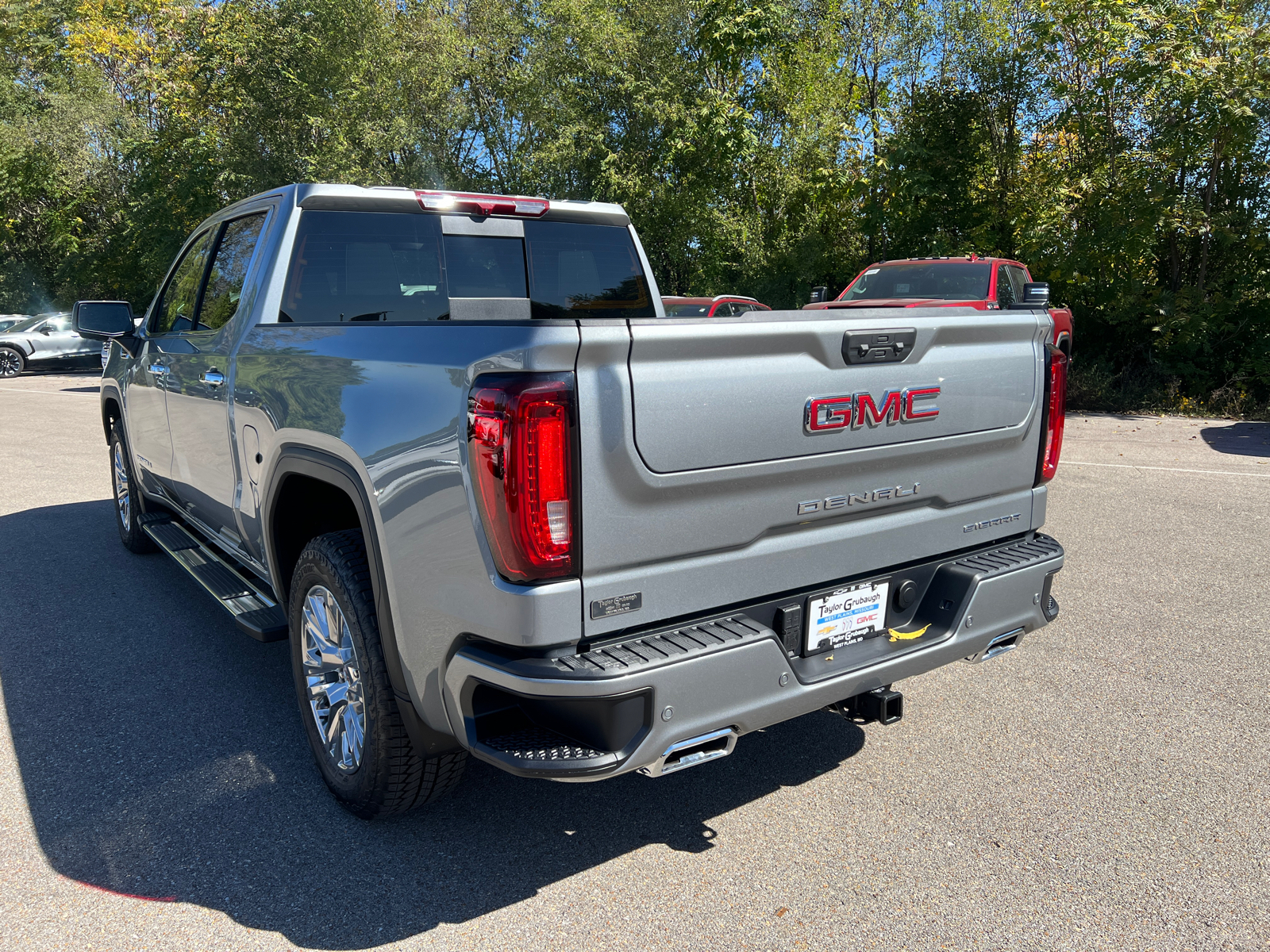 2025 GMC Sierra 1500 Denali 10