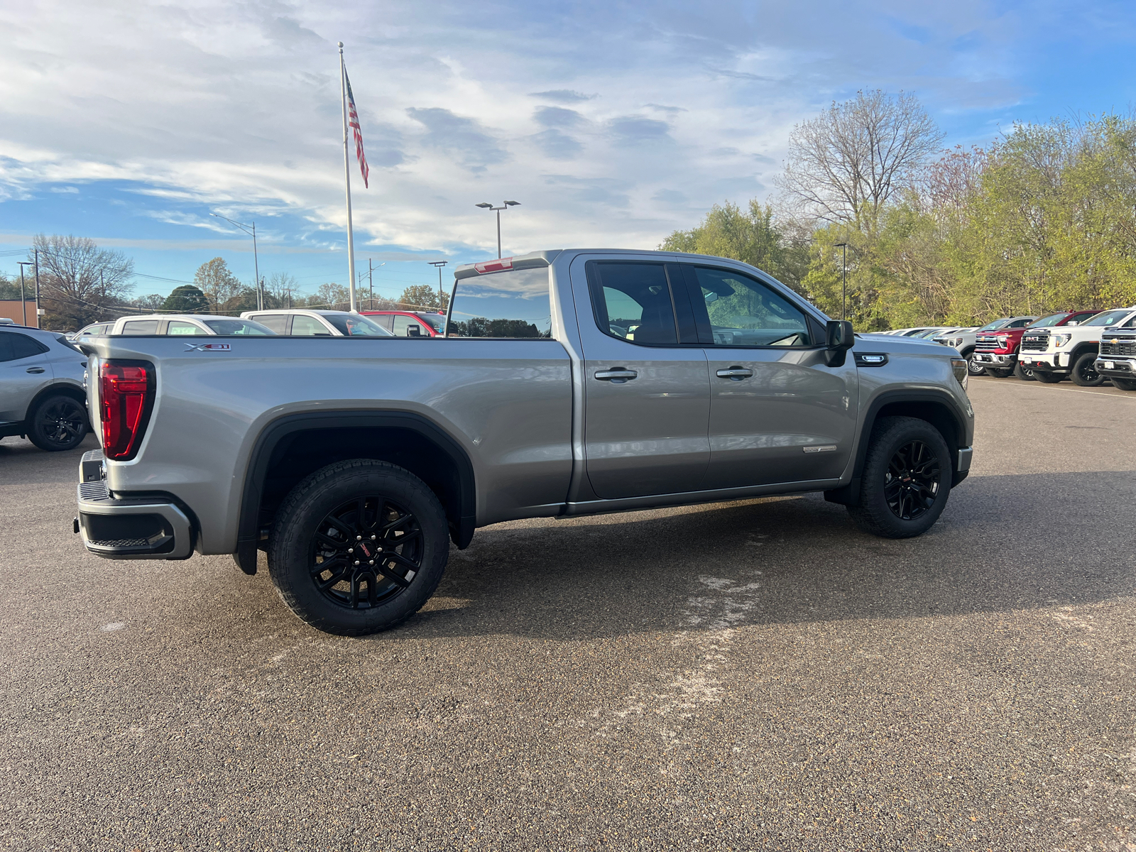 2025 GMC Sierra 1500 Elevation 13