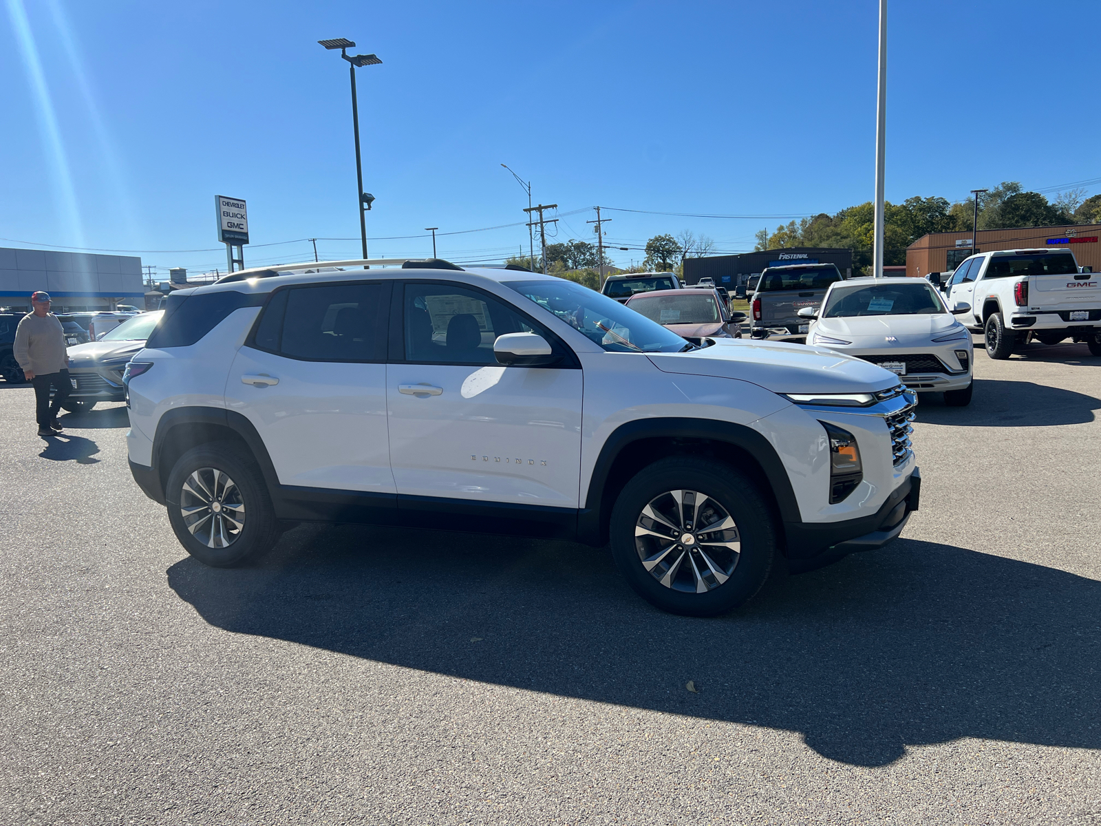 2025 Chevrolet Equinox FWD LT 3