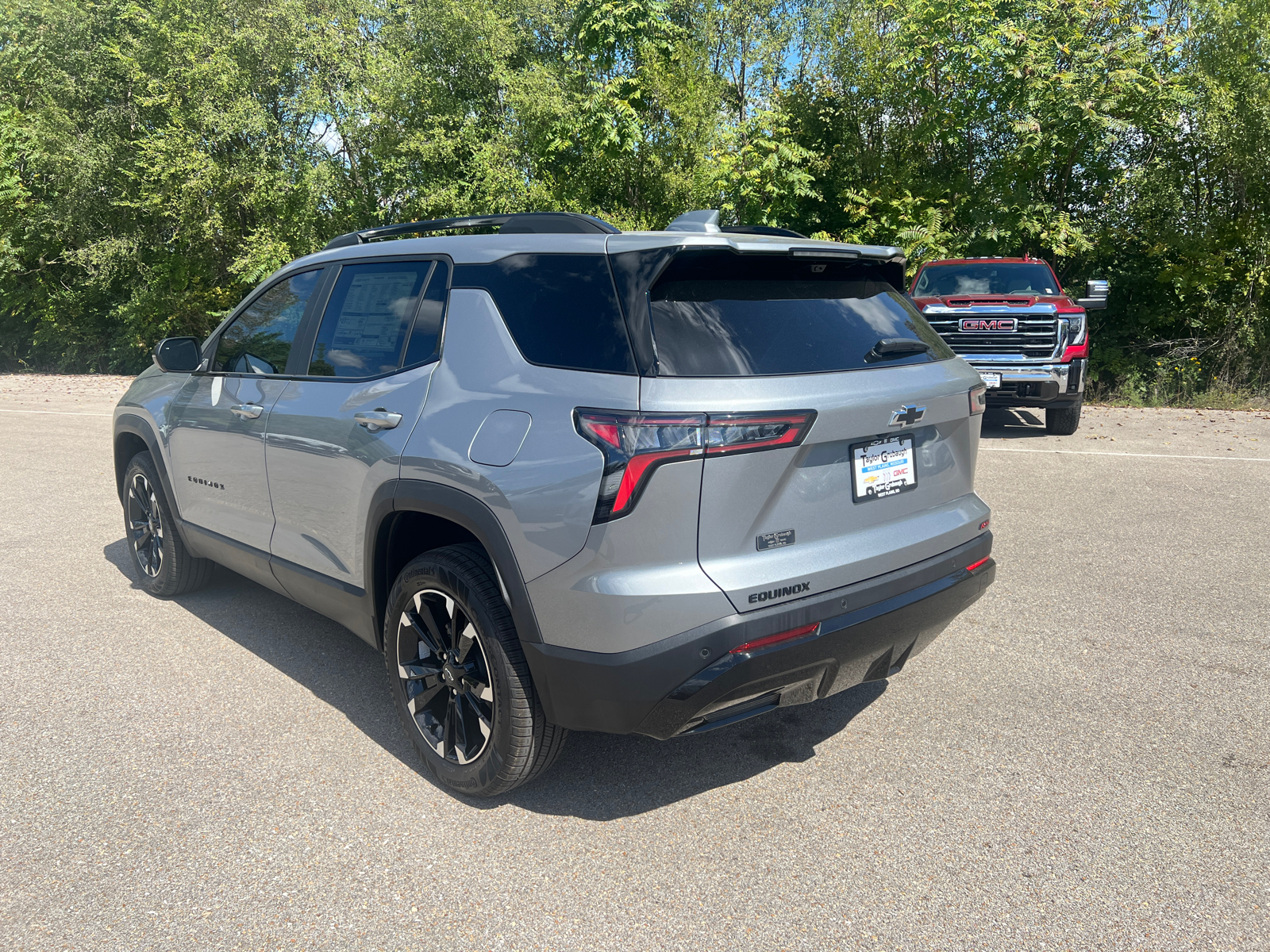 2025 Chevrolet Equinox FWD RS 11