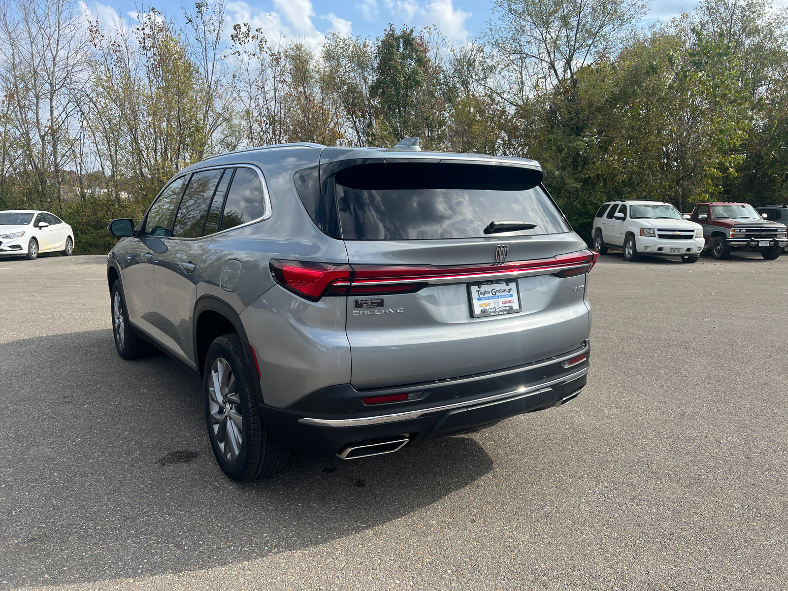 2025 Buick Enclave Preferred 10