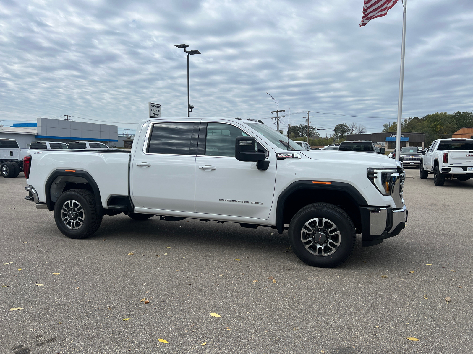 2025 GMC Sierra 2500HD SLE 3