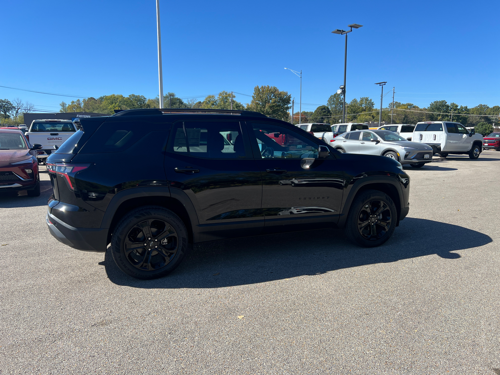 2025 Chevrolet Equinox FWD LT 17