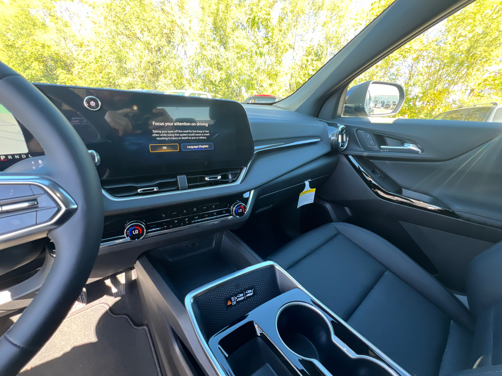 2025 Chevrolet Equinox FWD LT 26