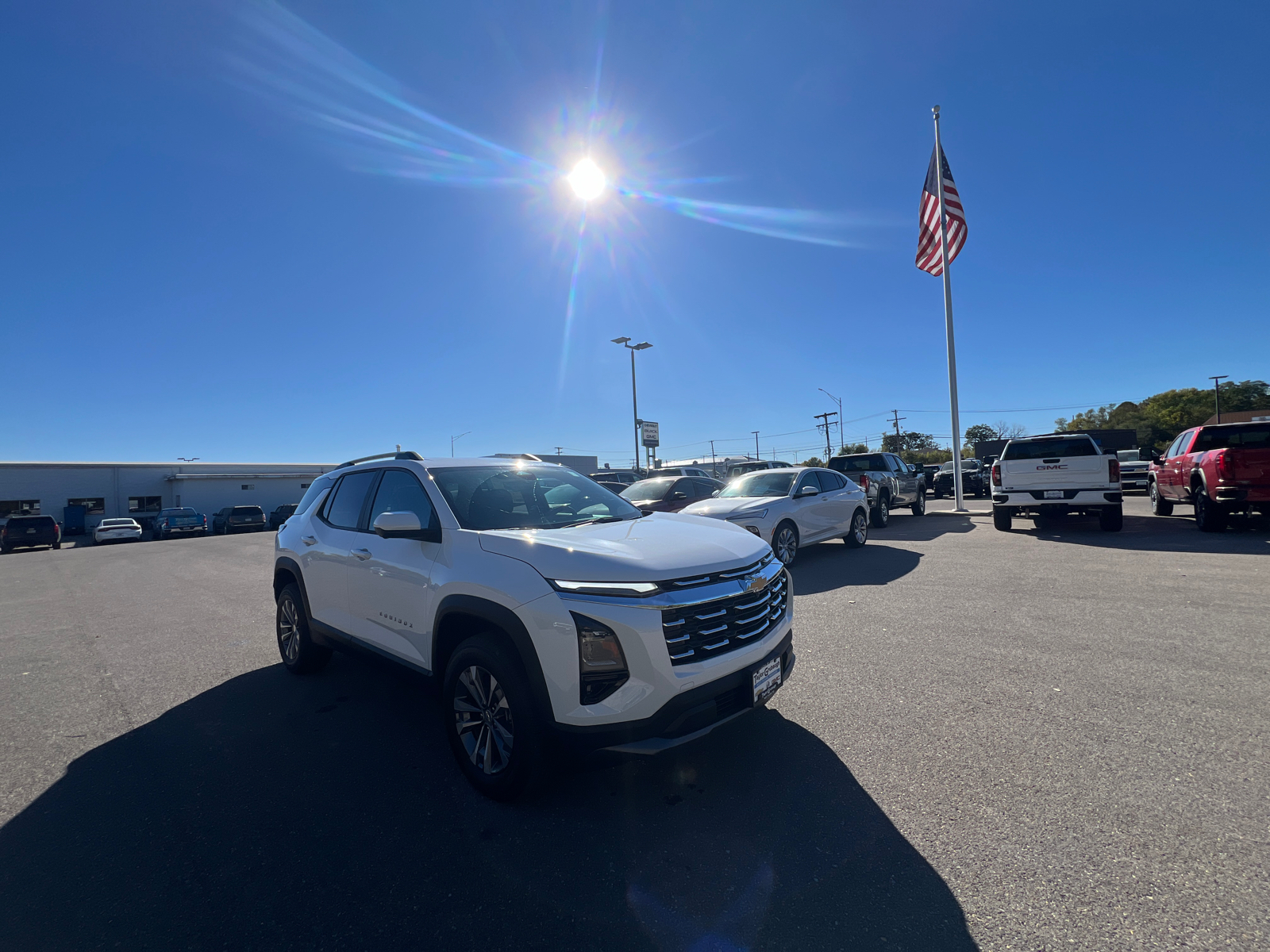 2025 Chevrolet Equinox FWD LT 2