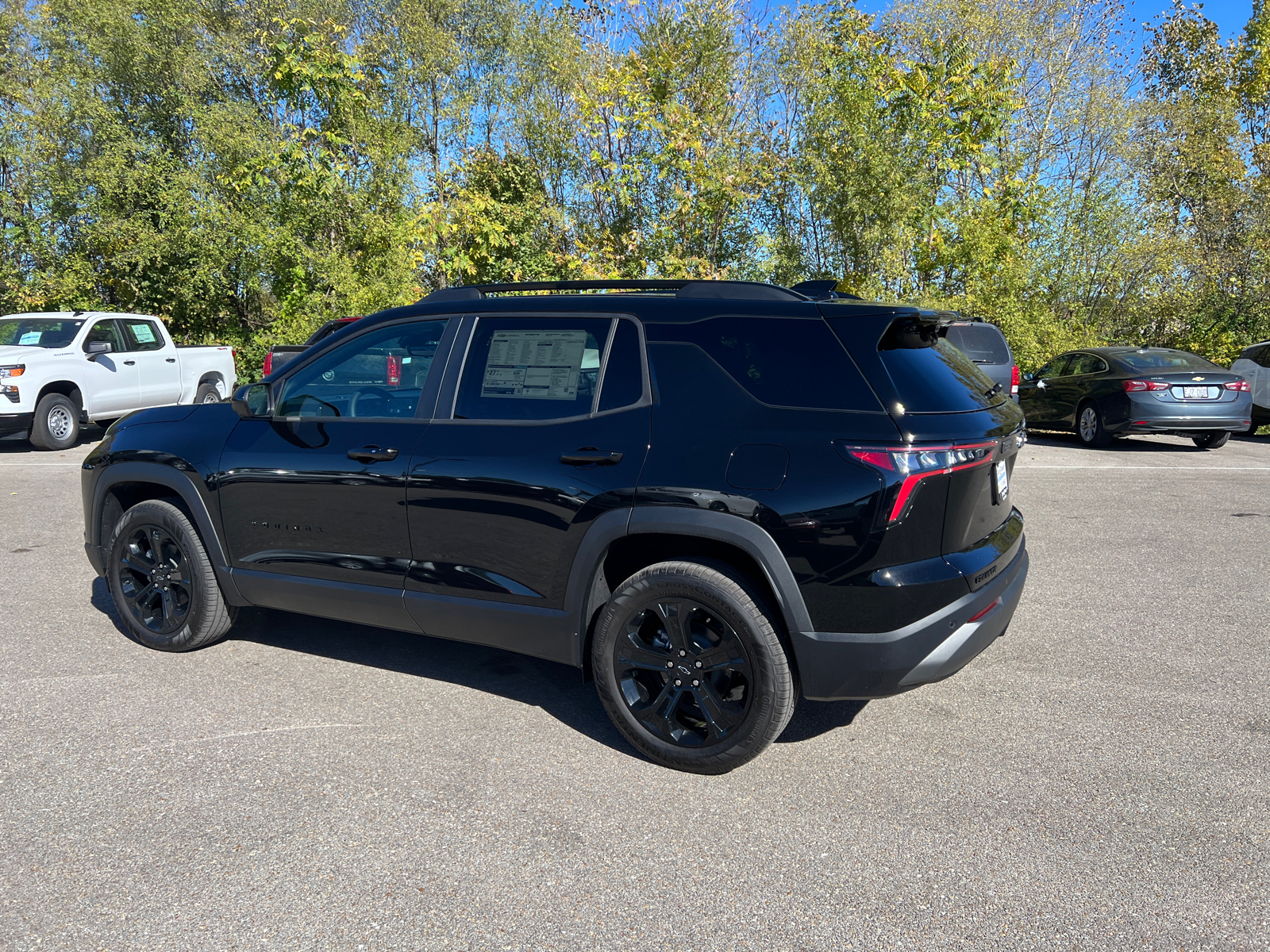 2025 Chevrolet Equinox FWD LT 10