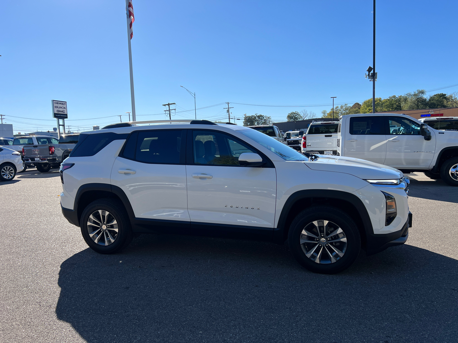 2025 Chevrolet Equinox FWD LT 3