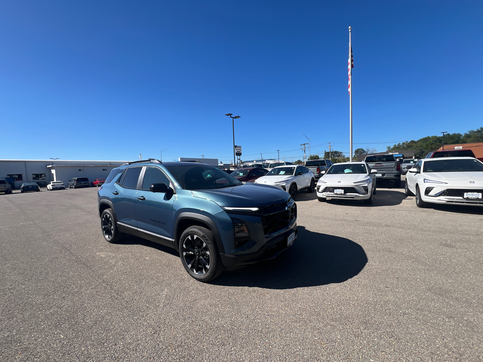 2025 Chevrolet Equinox FWD RS 2