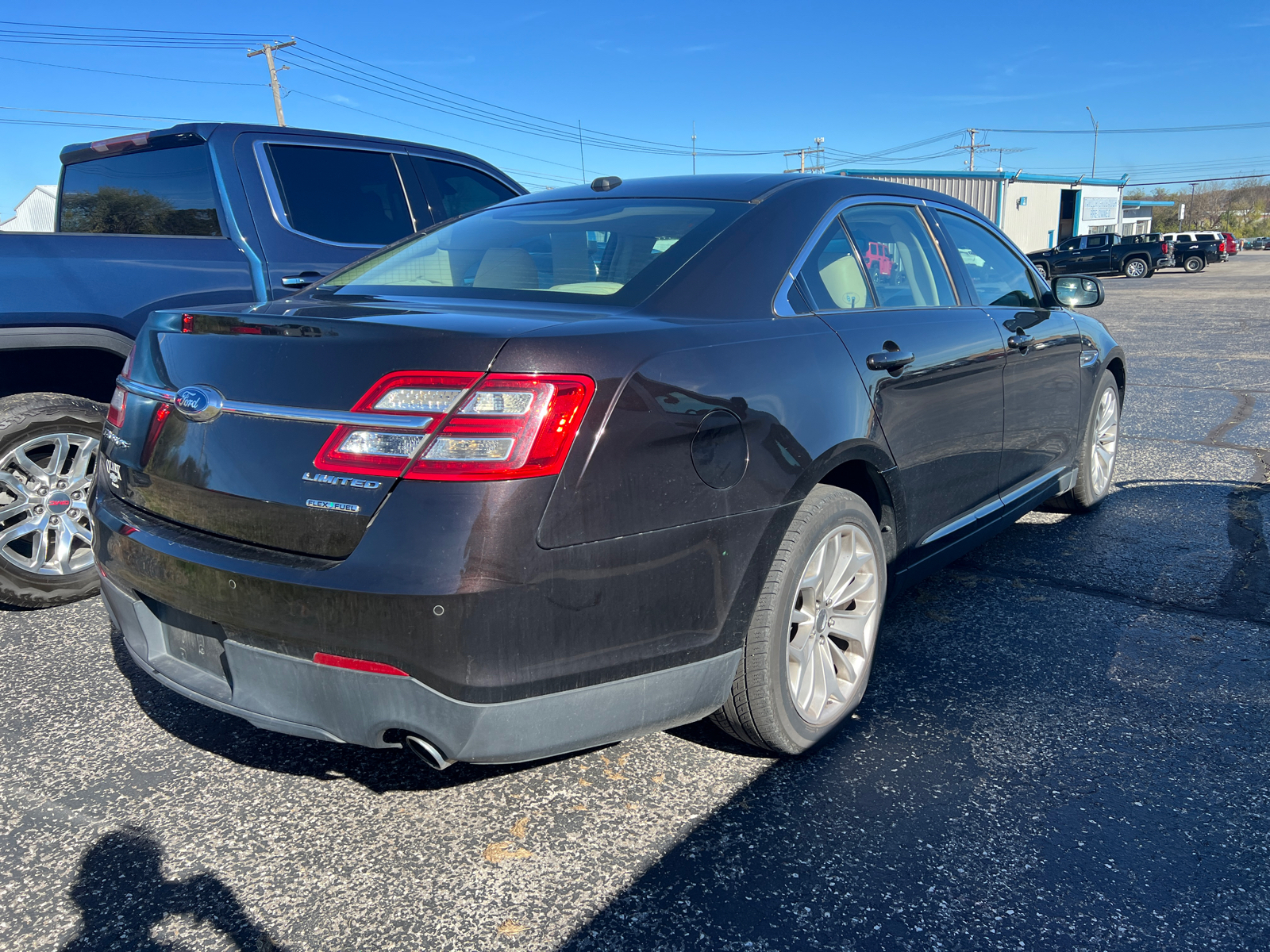 2014 Ford Taurus Limited 3