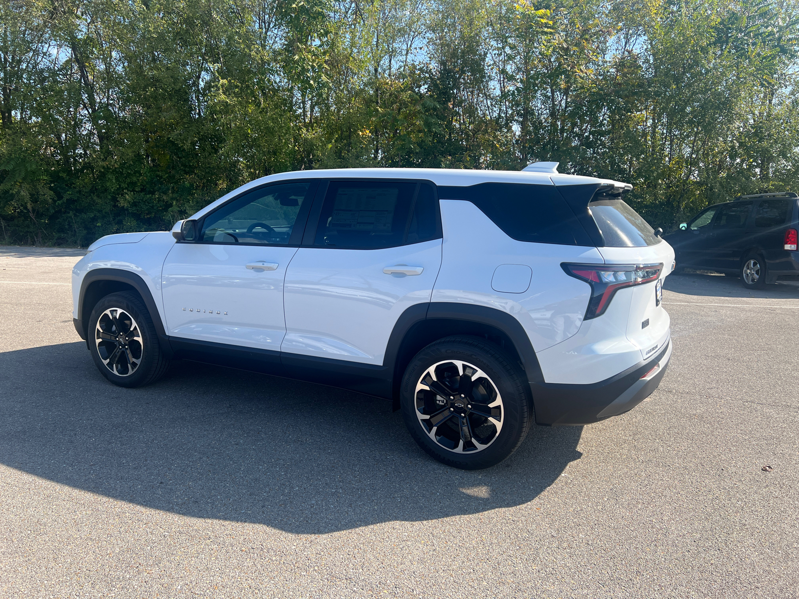 2025 Chevrolet Equinox FWD LT 9