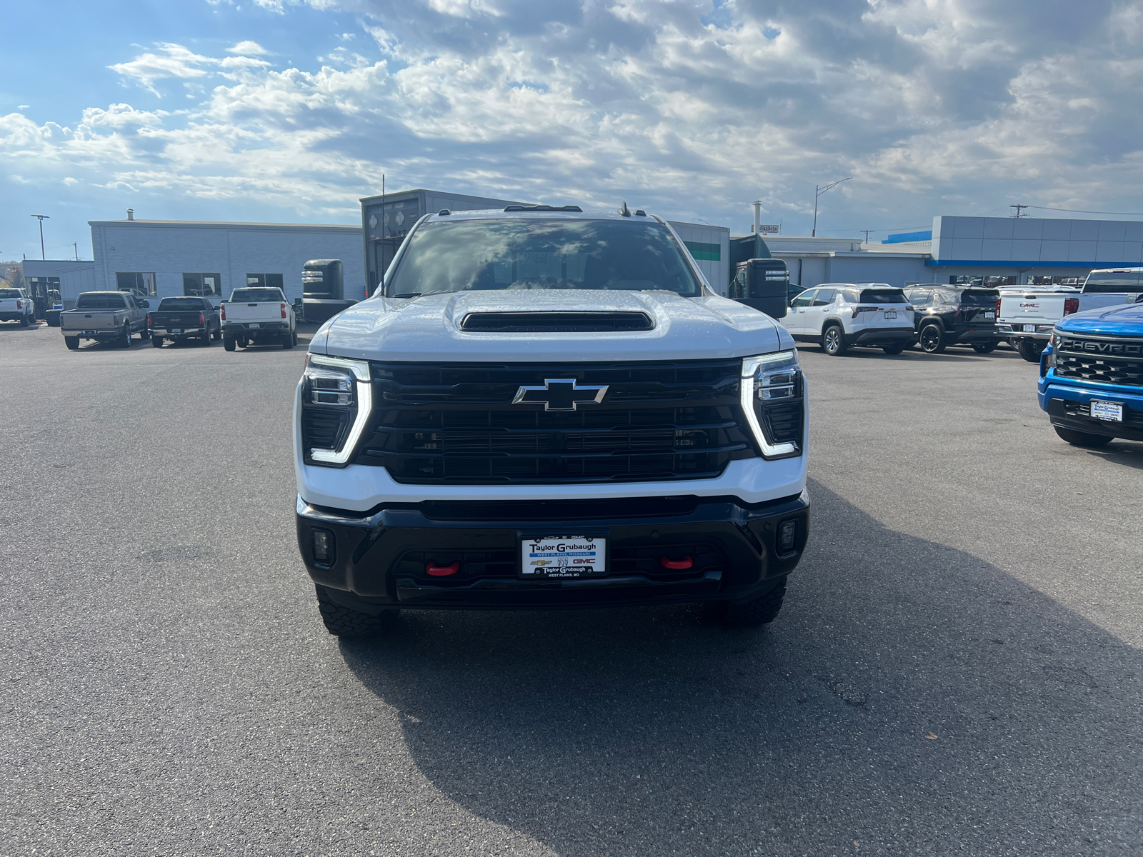 2025 Chevrolet Silverado 3500HD LT 6