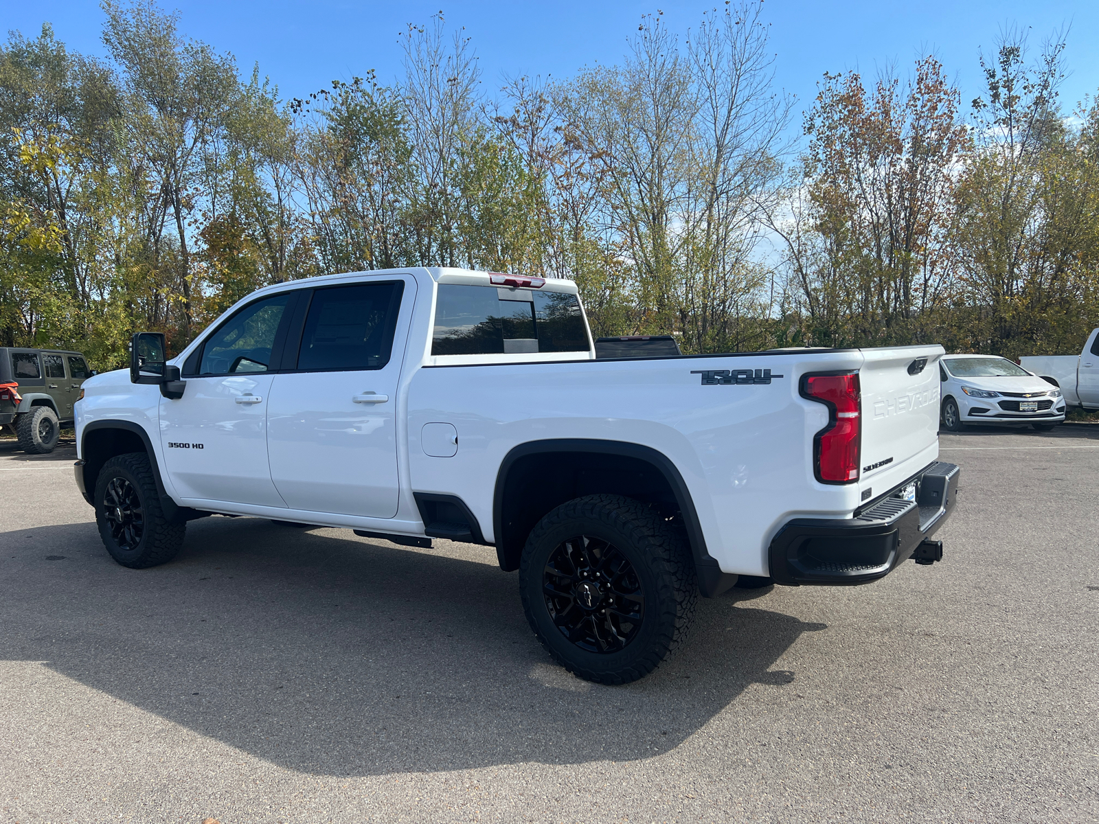 2025 Chevrolet Silverado 3500HD LT 9