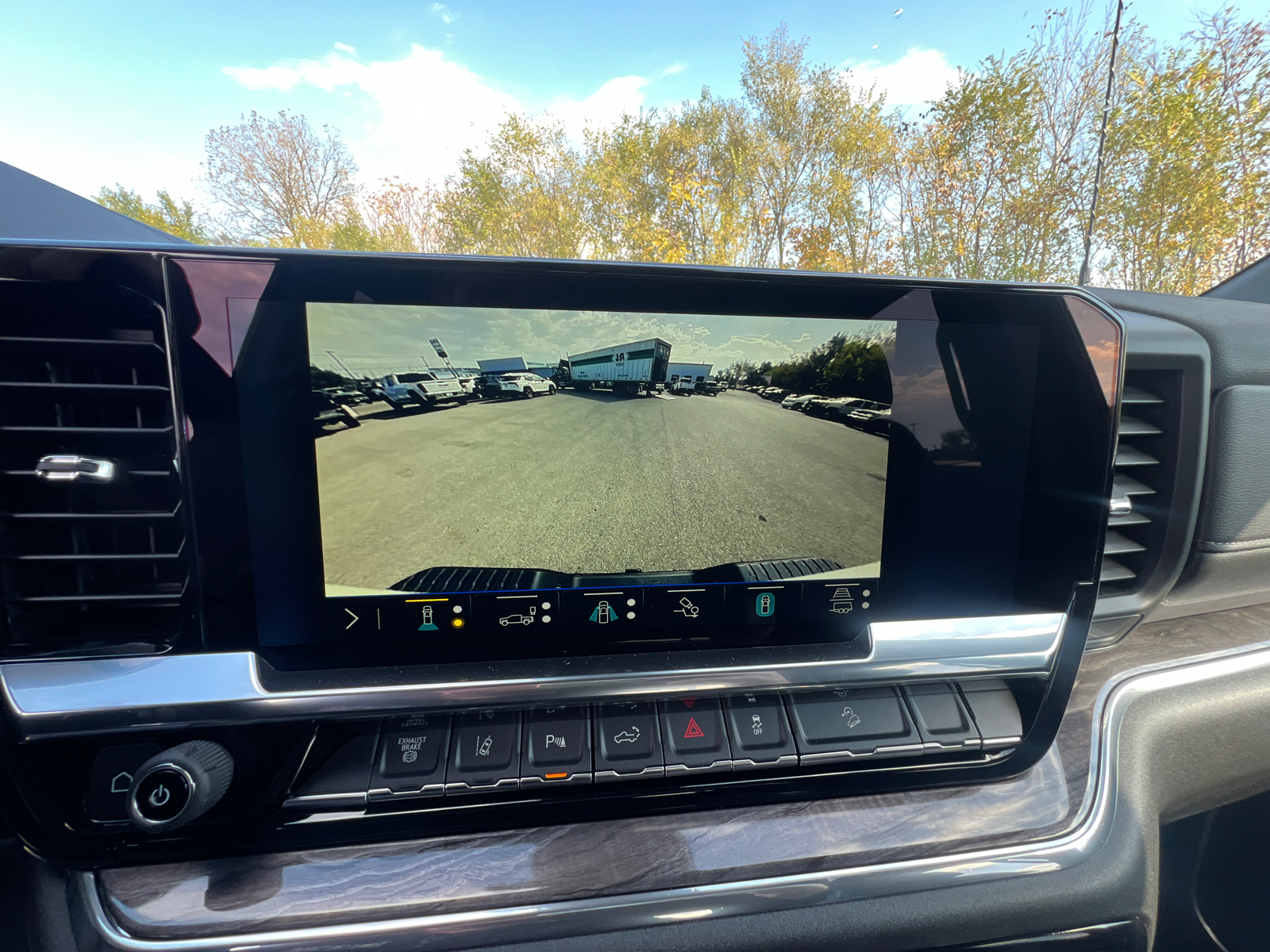 2025 Chevrolet Silverado 3500HD LT 25