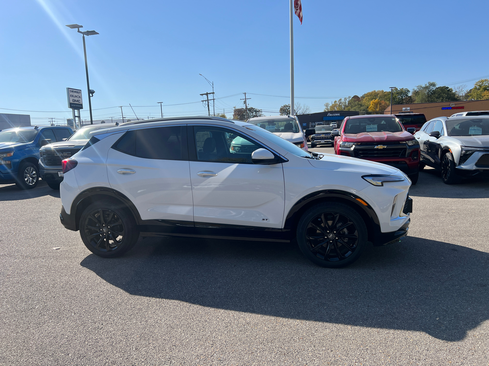 2025 Buick Encore GX Sport Touring 3