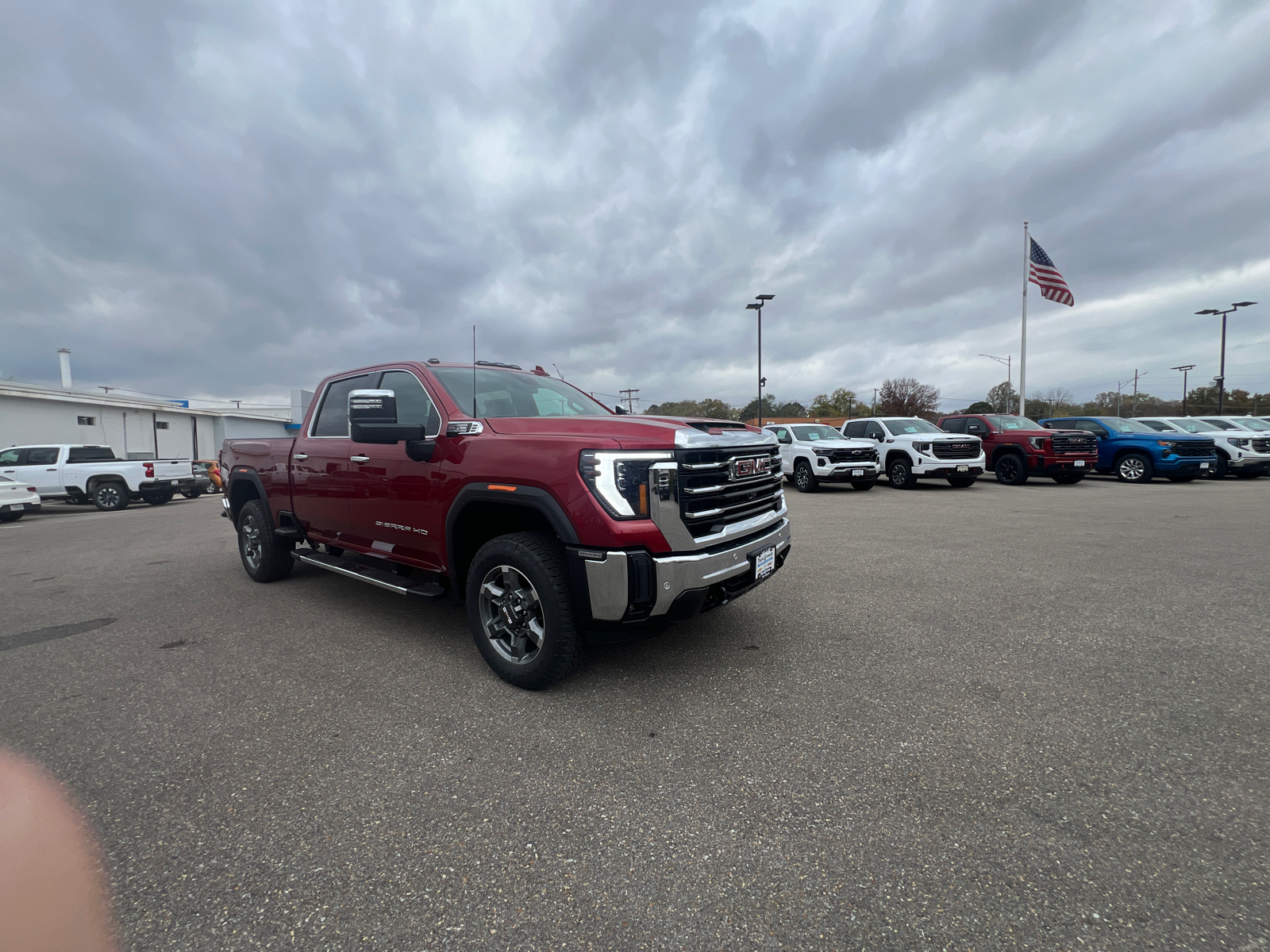 2025 GMC Sierra 2500HD SLT 2