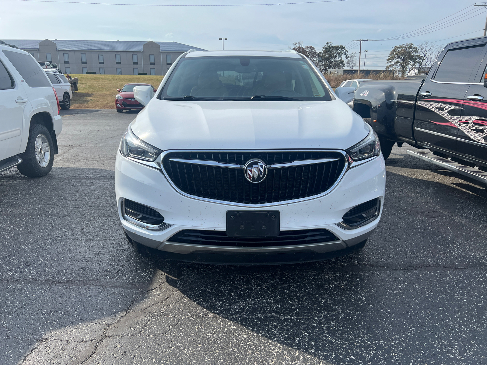 2020 Buick Enclave Essence 2