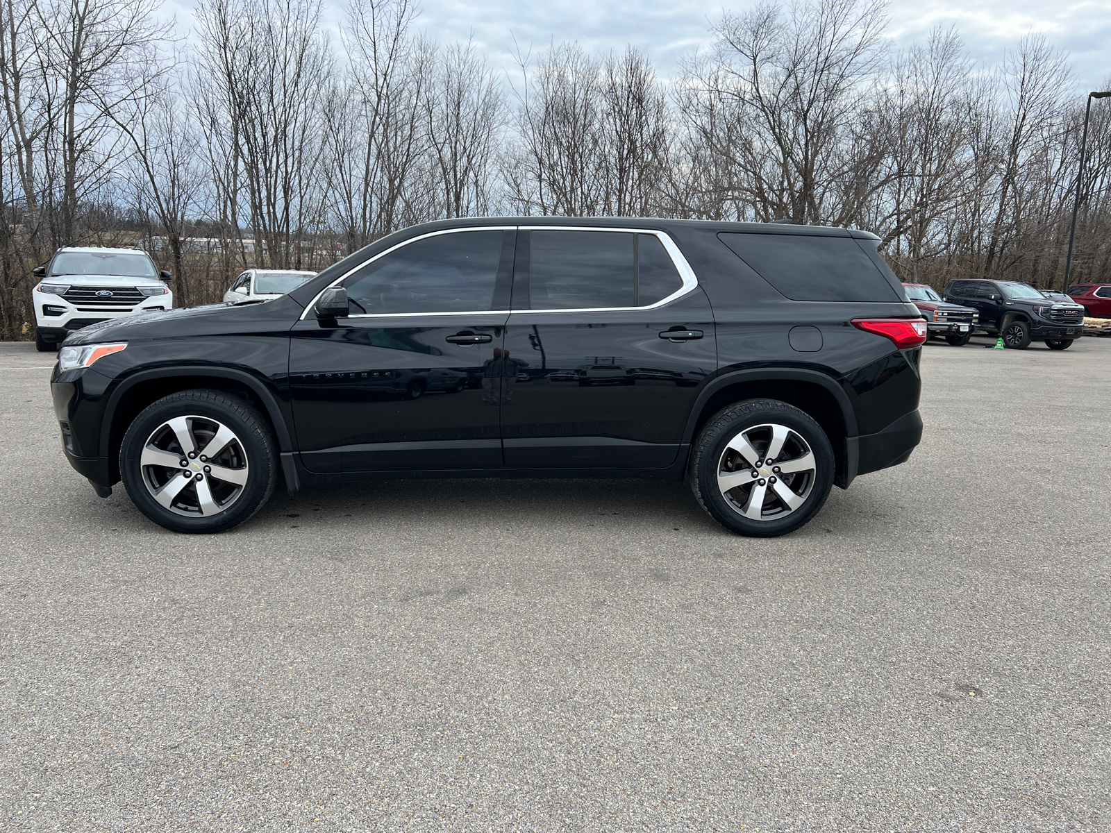 2019 Chevrolet Traverse LS 10