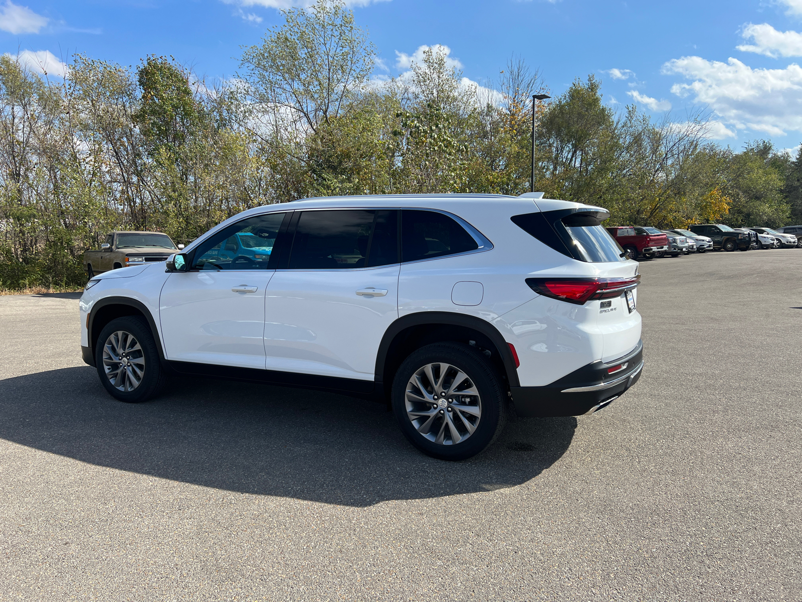 2025 Buick Enclave Preferred 9