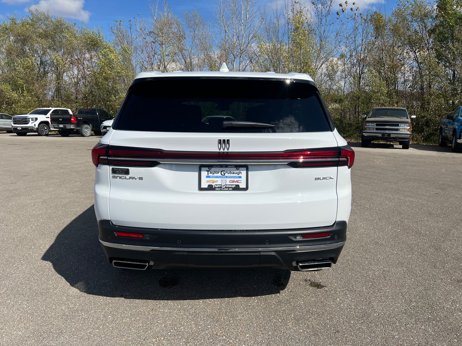 2025 Buick Enclave Preferred 11