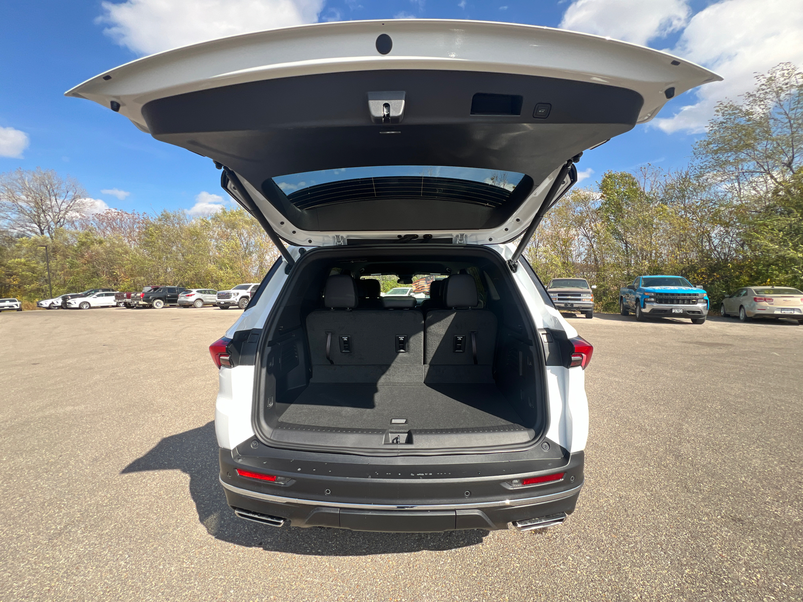 2025 Buick Enclave Preferred 14