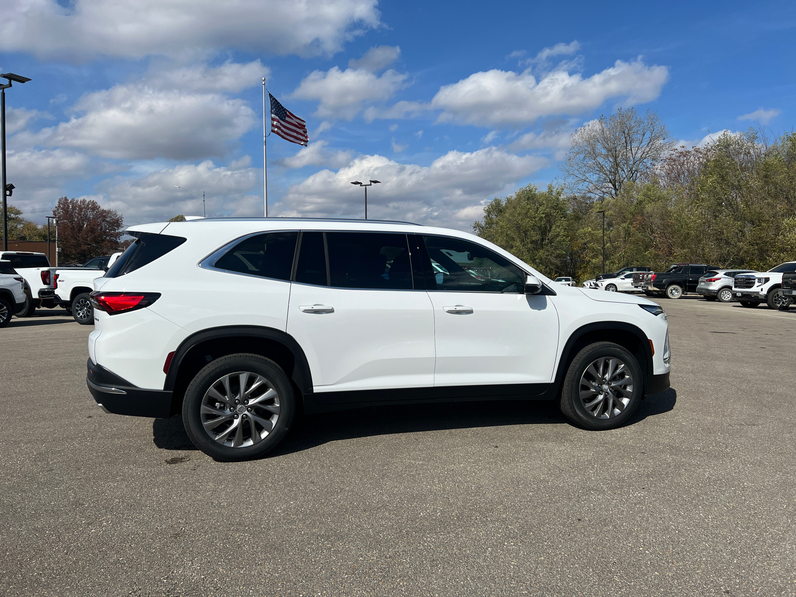 2025 Buick Enclave Preferred 16